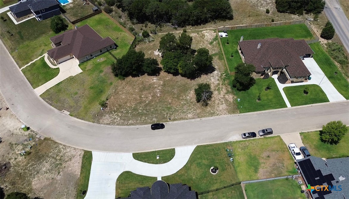 3906 Del Rey Drive Property Photo 1
