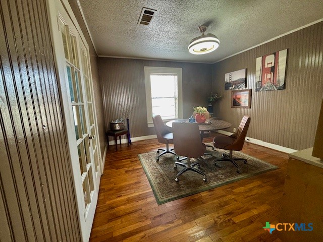 1008 Pleasant Street Property Photo 4