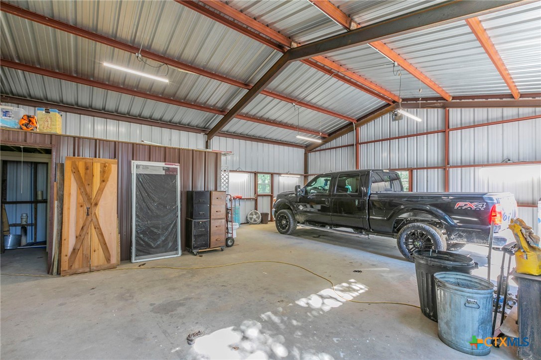 16480 Fm 2268 Property Photo 3