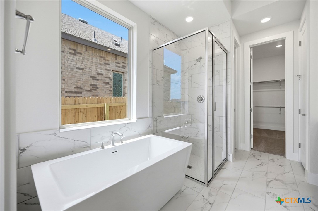 247 White Oak Property Photo 16