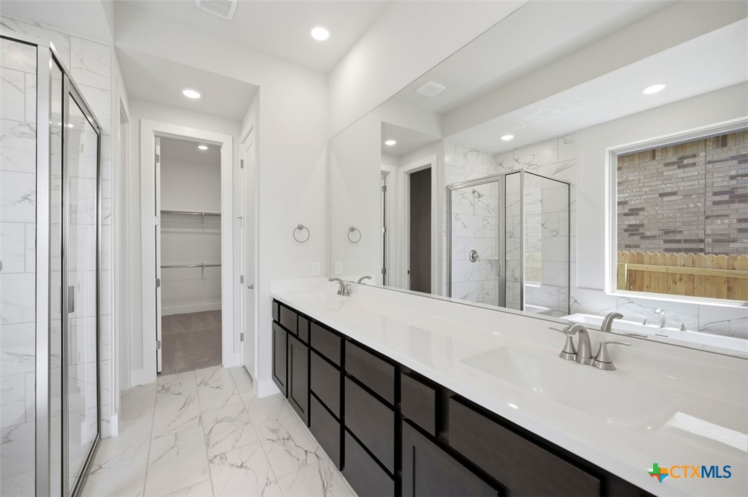 247 White Oak Property Photo 17
