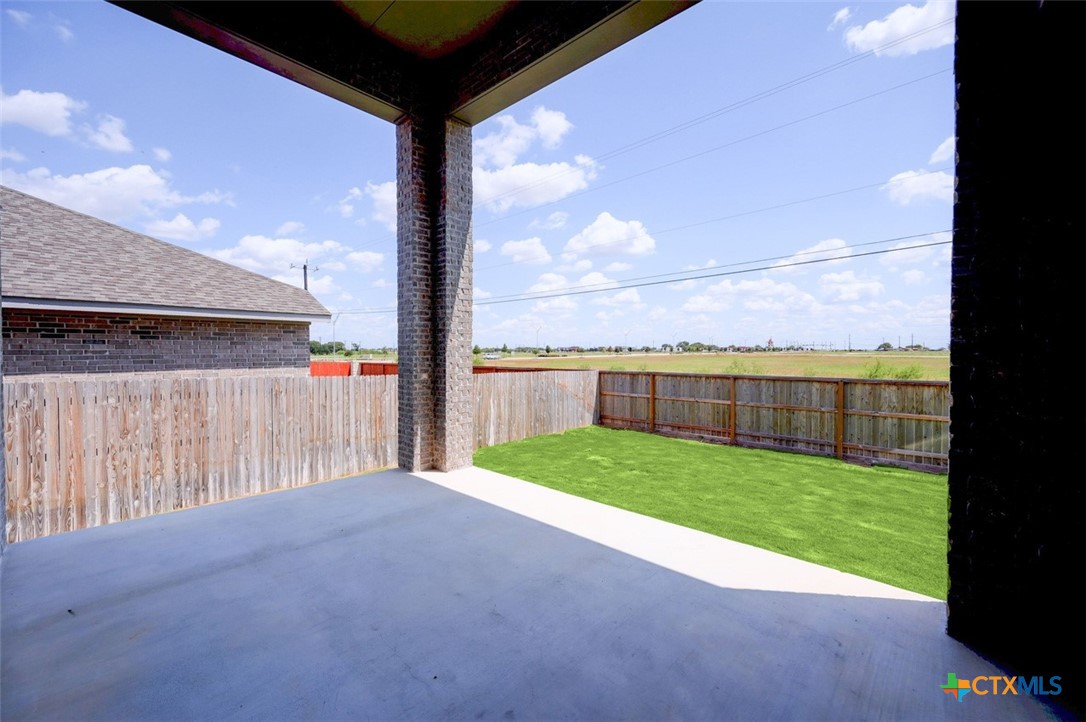 247 White Oak Property Photo 22