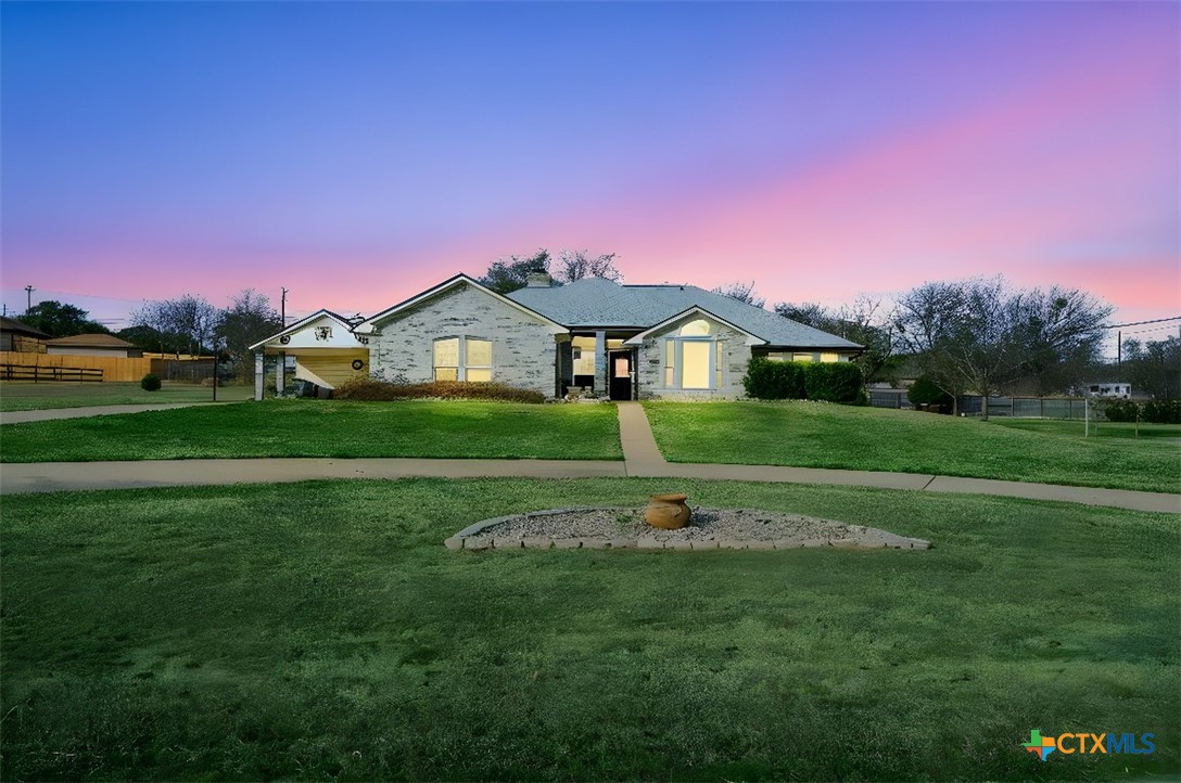 138 County Road 4963 Property Photo 1