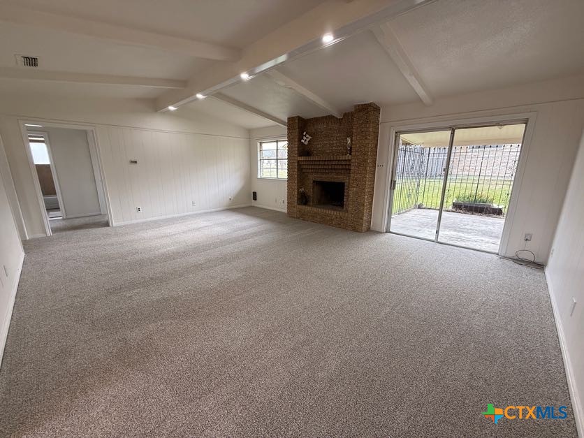 3007 Sierra Drive Property Photo 4