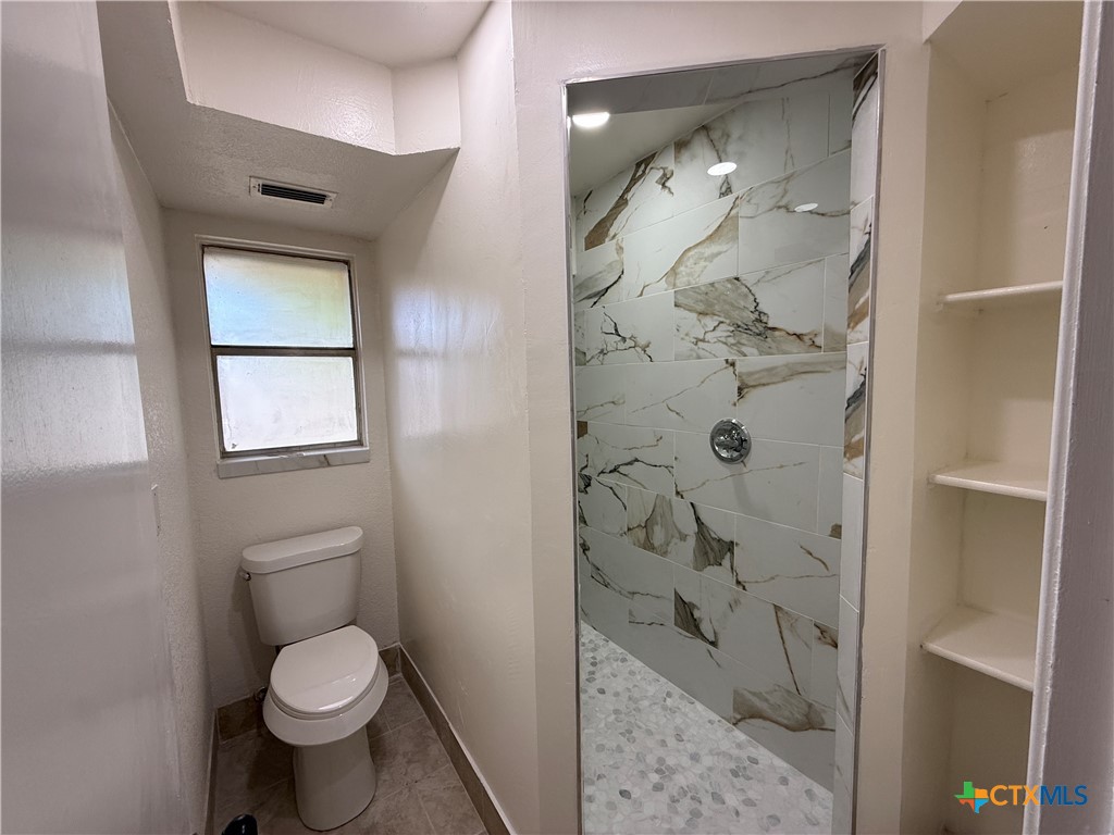 3007 Sierra Drive Property Photo 19