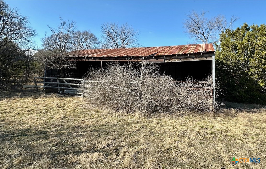 1950 County Road 299 Property Photo 16
