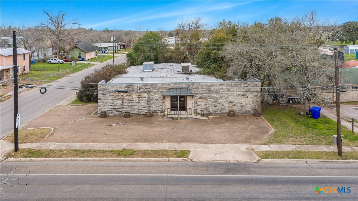 212 E Morris Street Property Photo 1
