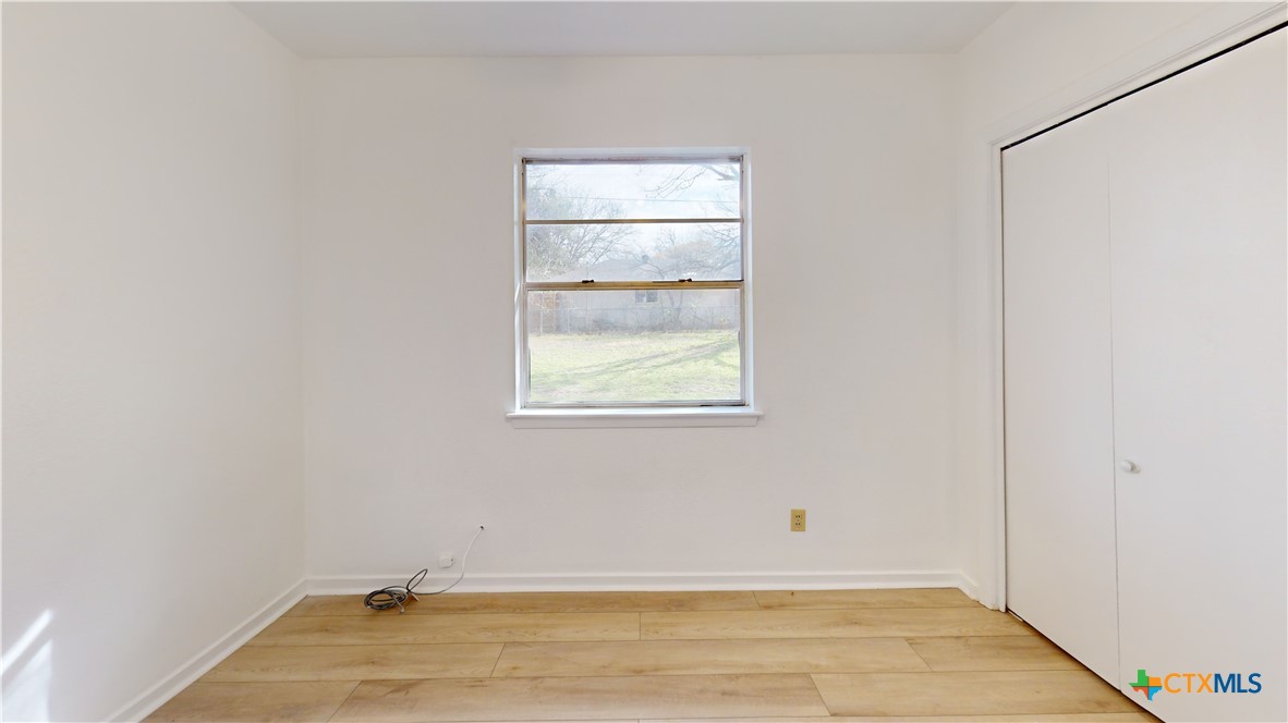 1102 S Ann Boulevard Property Photo 5