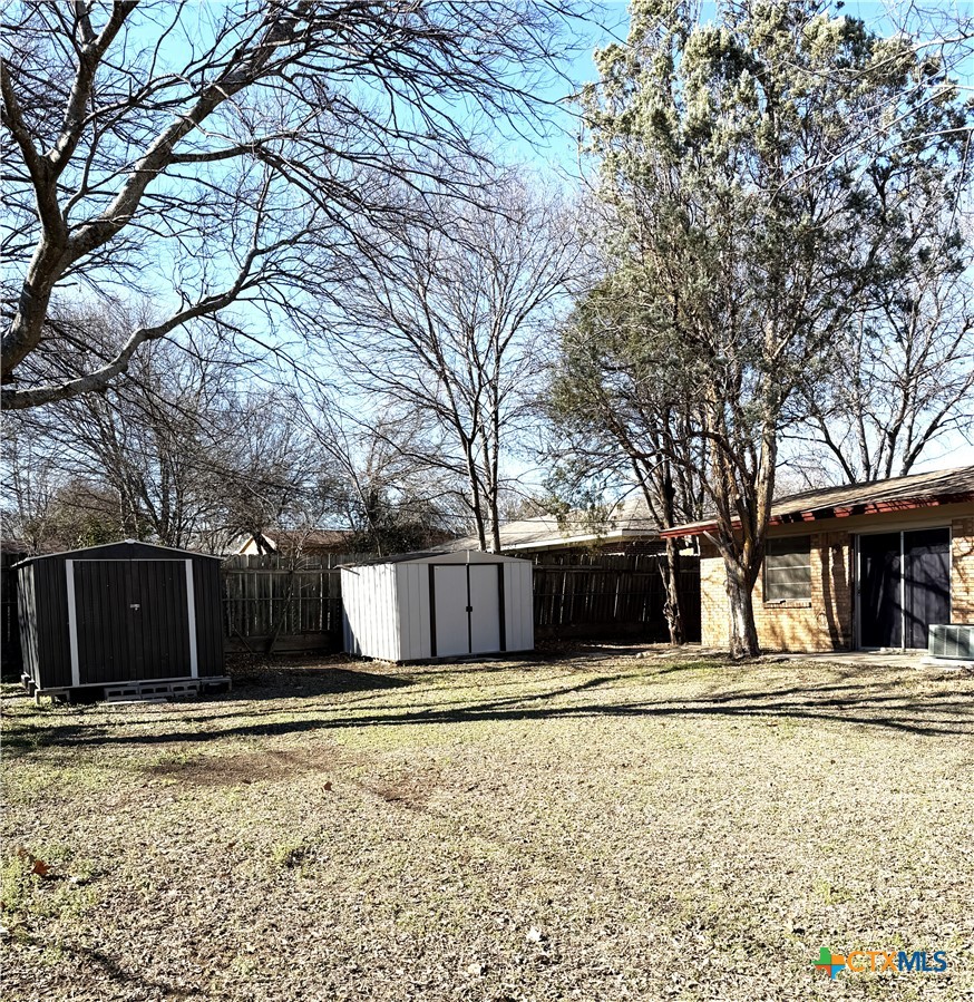 1102 S Ann Boulevard Property Photo 12
