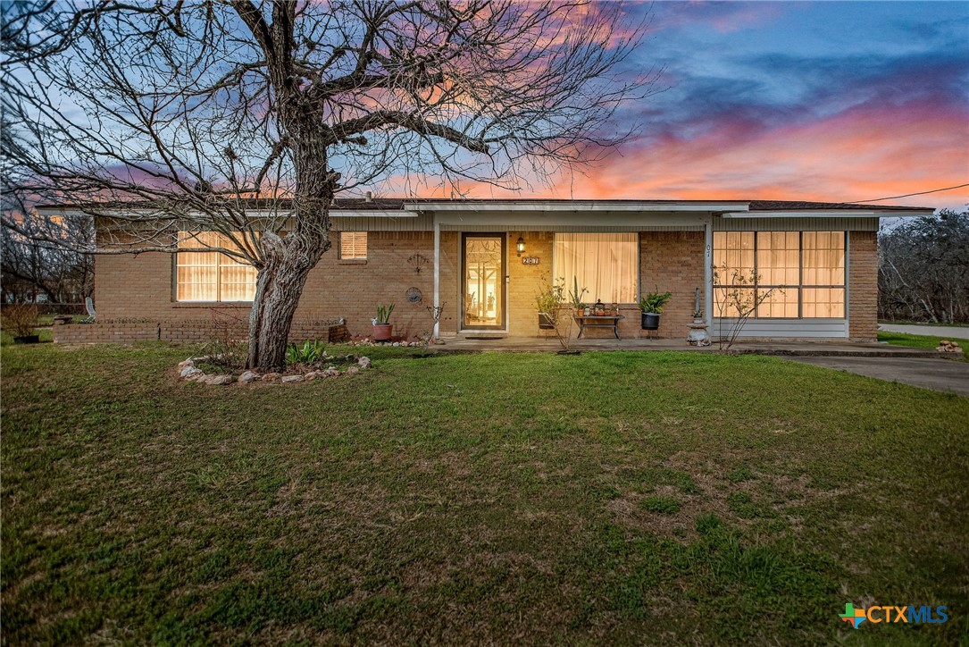 207 Williams Property Photo 2