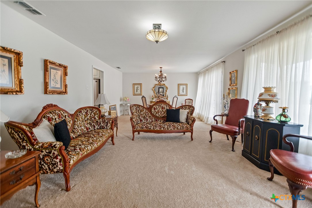 207 Williams Property Photo 10