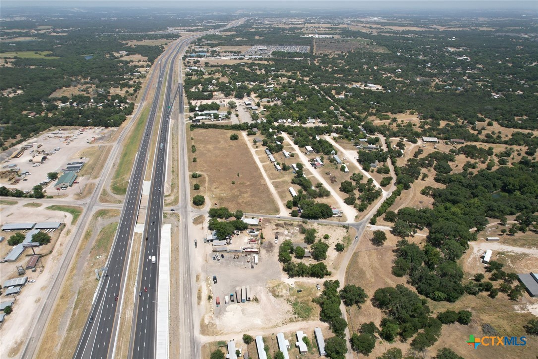 6055 W Us Highway 190 I-14 Property Photo 11