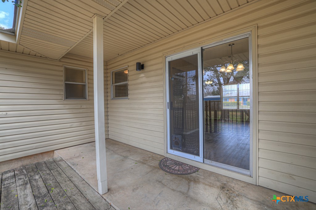 217 Gruene Road Property Photo 18