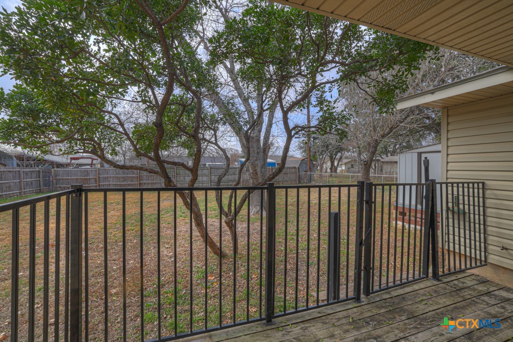 217 Gruene Road Property Photo 20