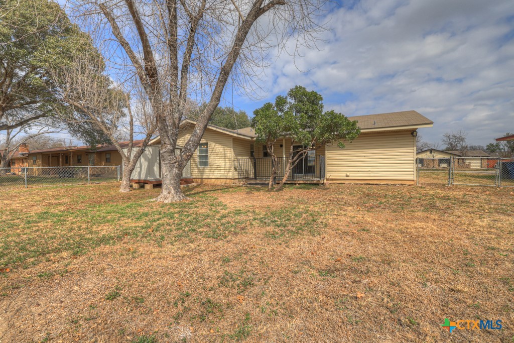 217 Gruene Road Property Photo 21