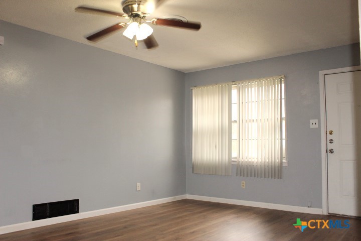 409 Short Avenue Property Photo 2