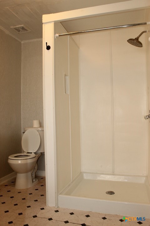 409 Short Avenue Property Photo 7