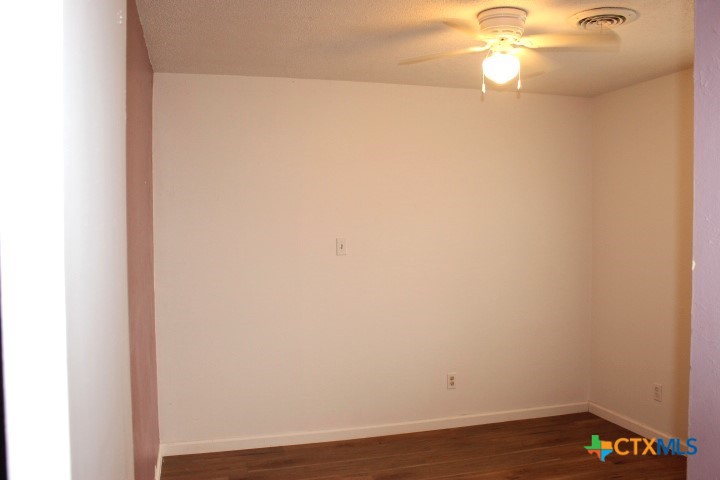 409 Short Avenue Property Photo 9