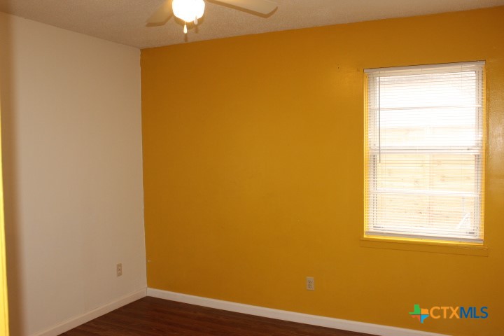 409 Short Avenue Property Photo 10