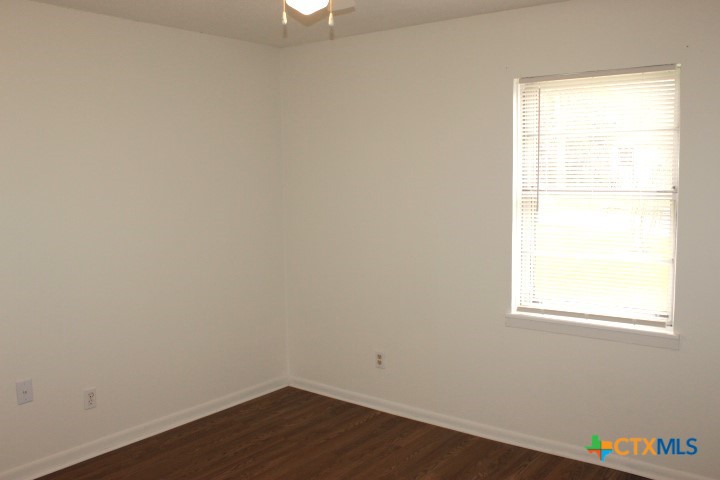 409 Short Avenue Property Photo 11