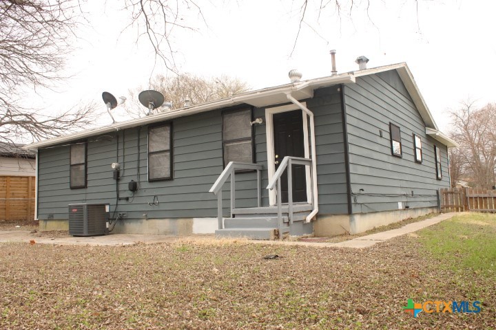 409 Short Avenue Property Photo 12