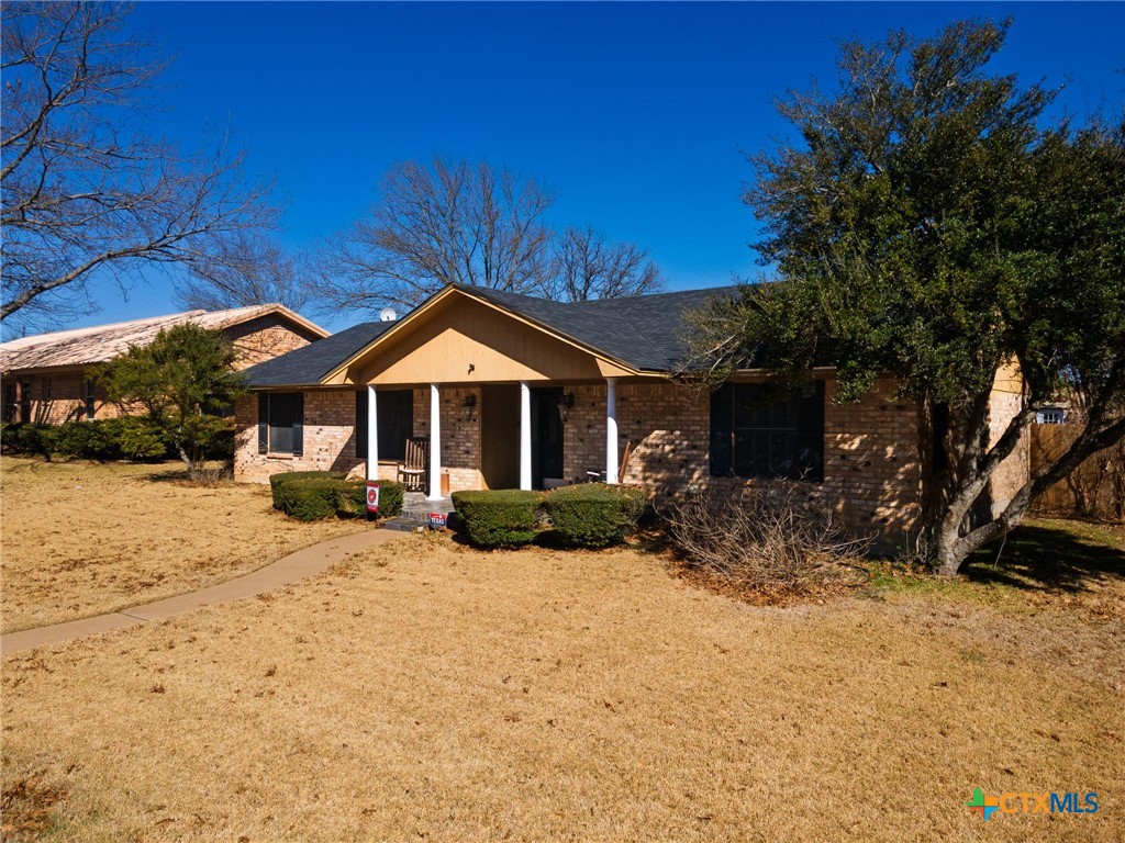 106 Sunny Lane Property Photo 2