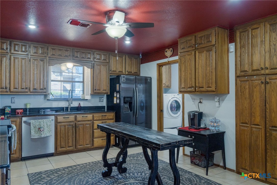 106 Sunny Lane Property Photo 12