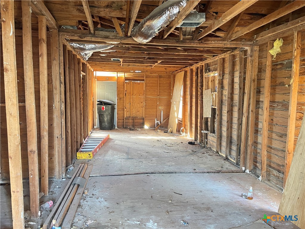 814 S Terrace Street Property Photo 7