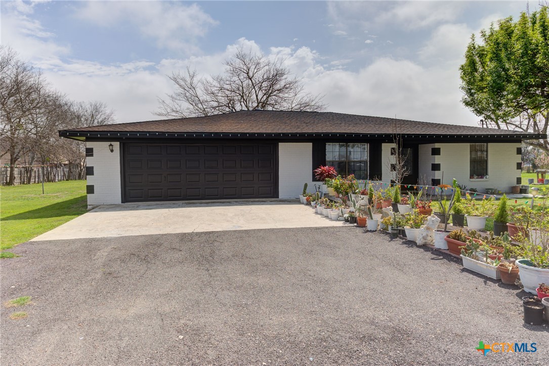 2911 Morningside Drive Property Photo 1