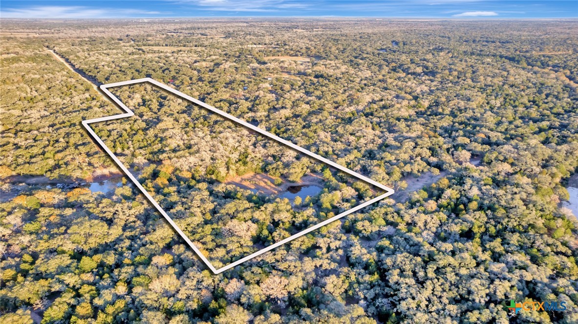 715 Private Road 1051 Property Photo 1