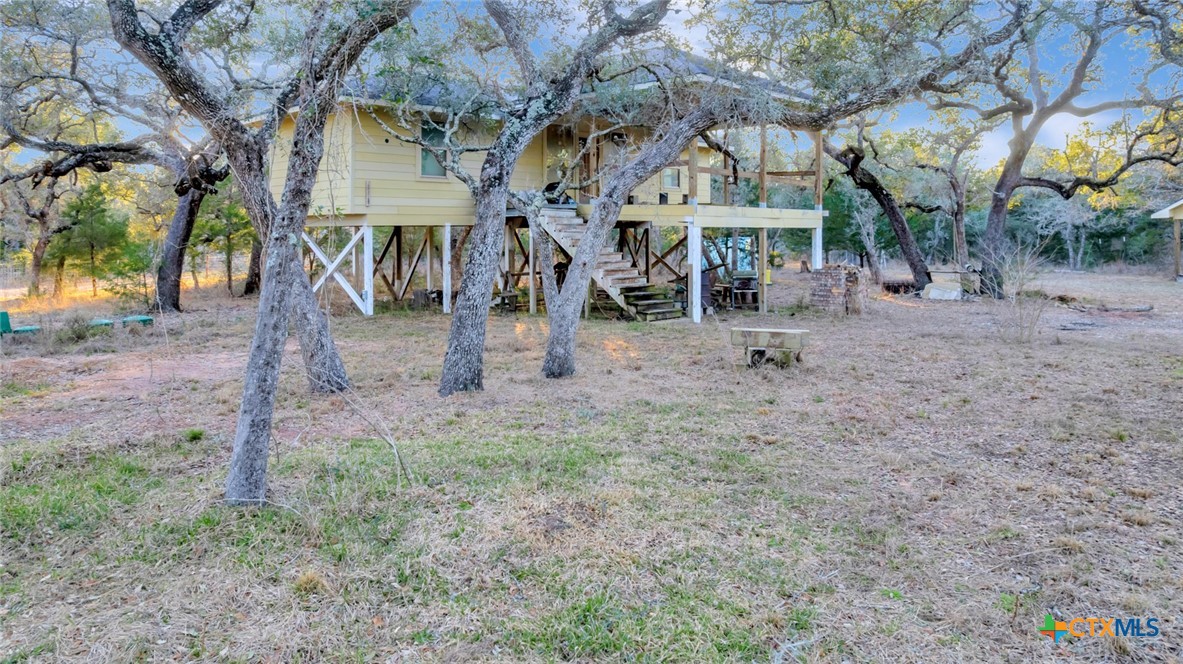 715 Private Road 1051 Property Photo 18