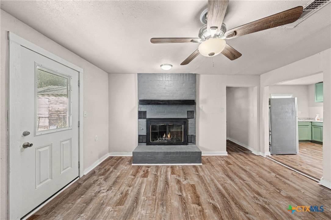 906 S 2nd Street Property Photo 16