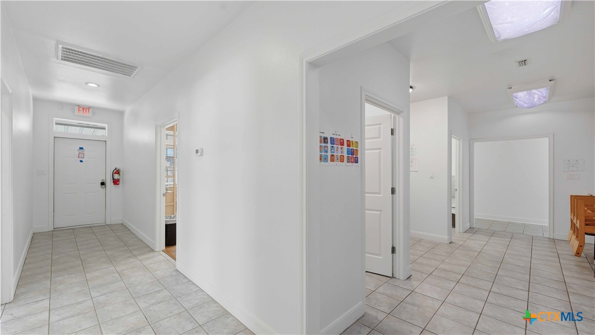 223 Lucinda Drive Property Photo 9