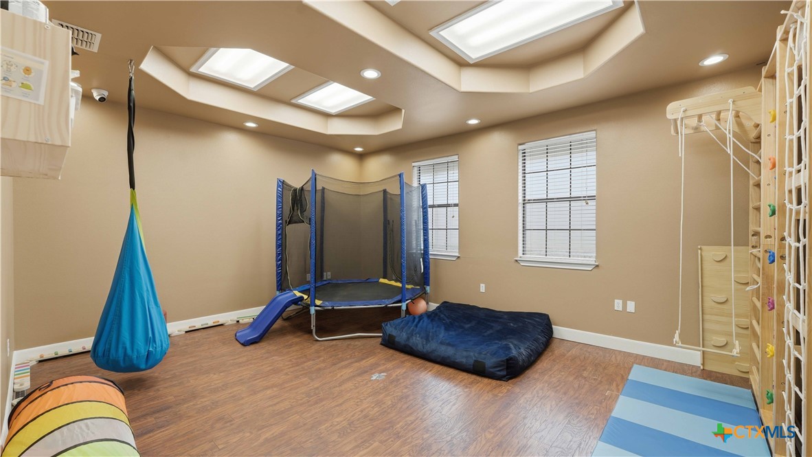 223 Lucinda Drive Property Photo 27