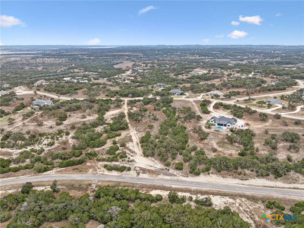 1009 Malbec Loop Property Photo 3