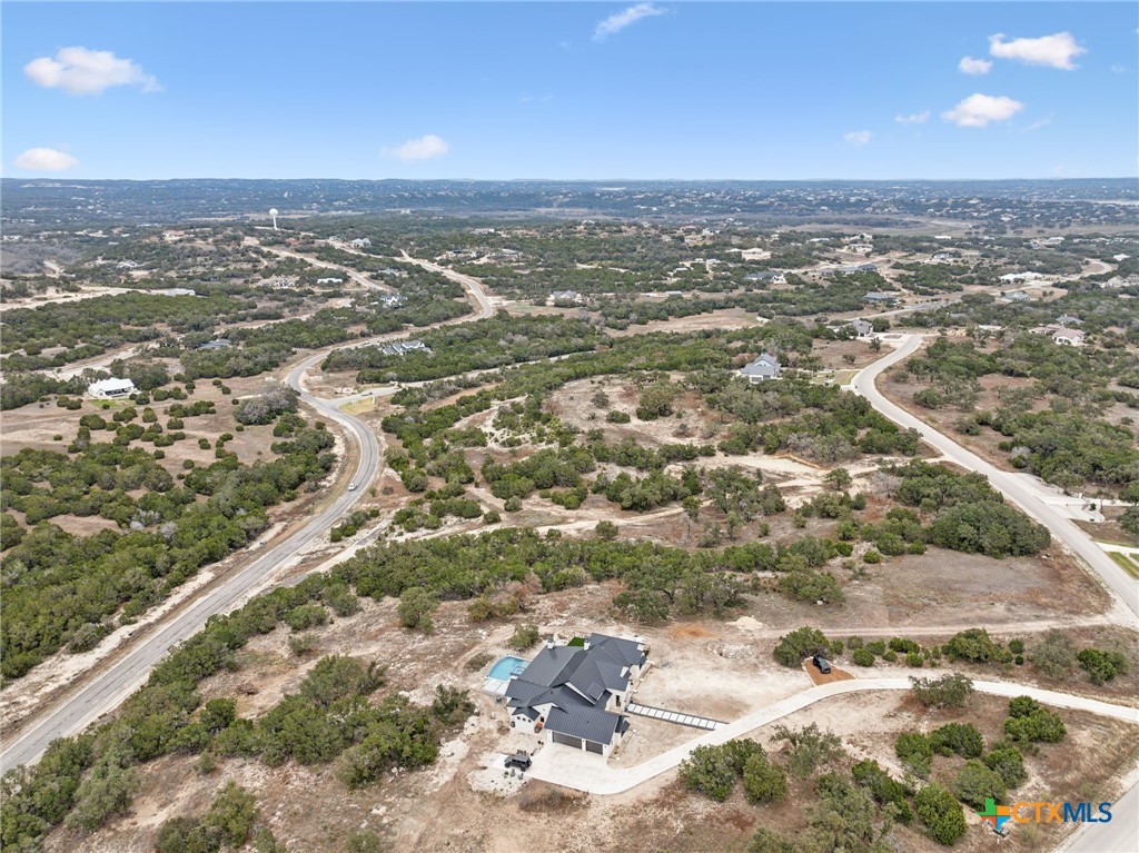 1009 Malbec Loop Property Photo 10