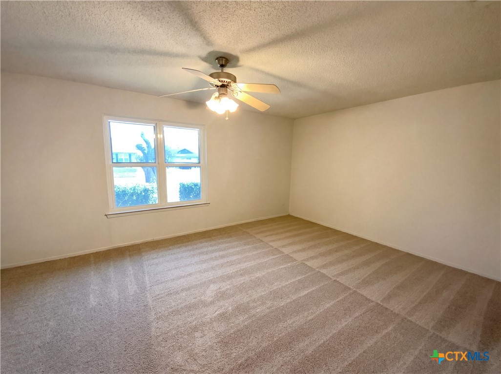1407 Rose Avenue Property Photo 4