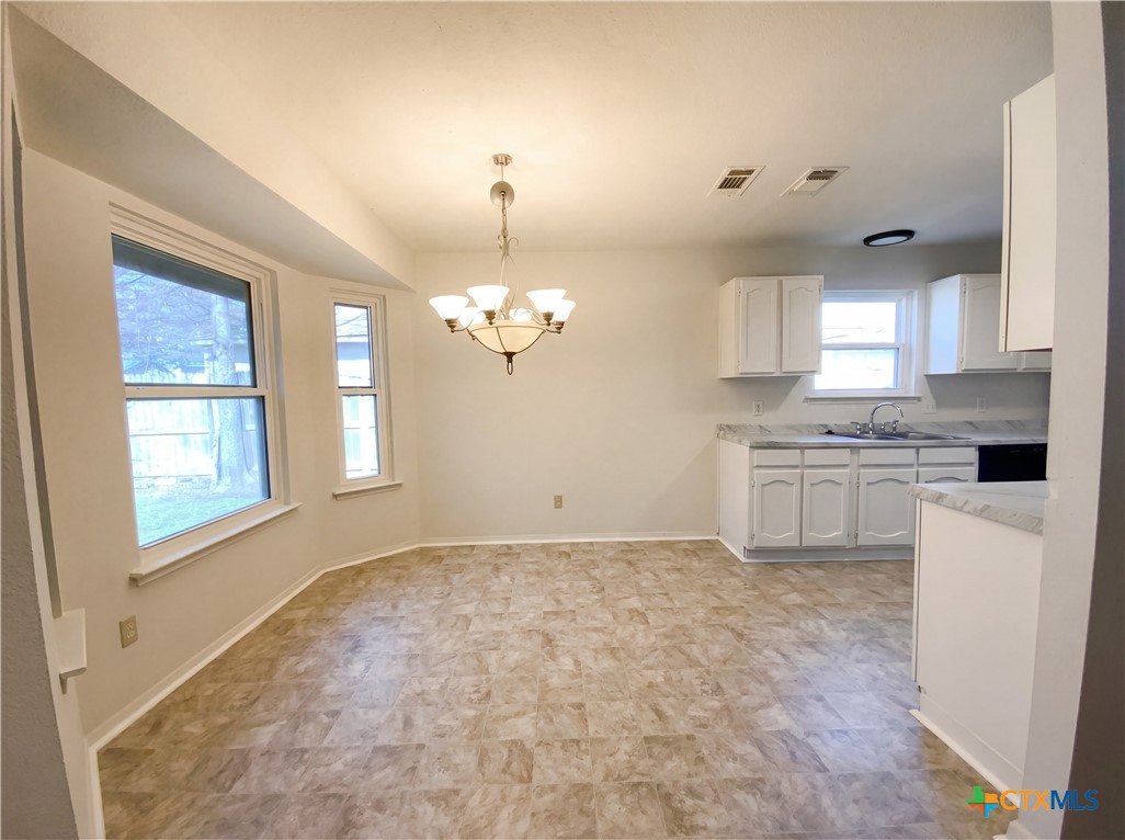 1407 Rose Avenue Property Photo 9