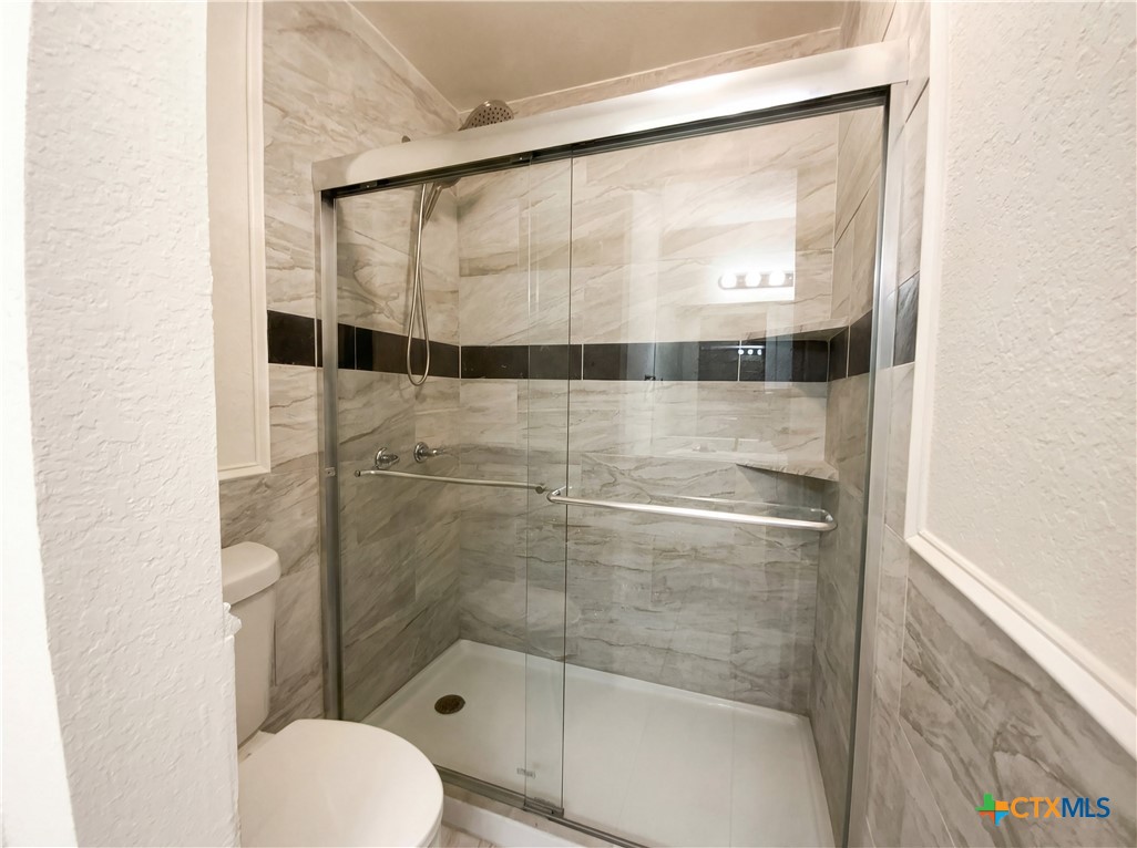 1407 Rose Avenue Property Photo 12