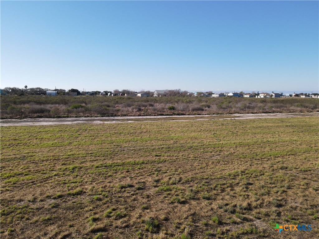 605215 Property Photo 2