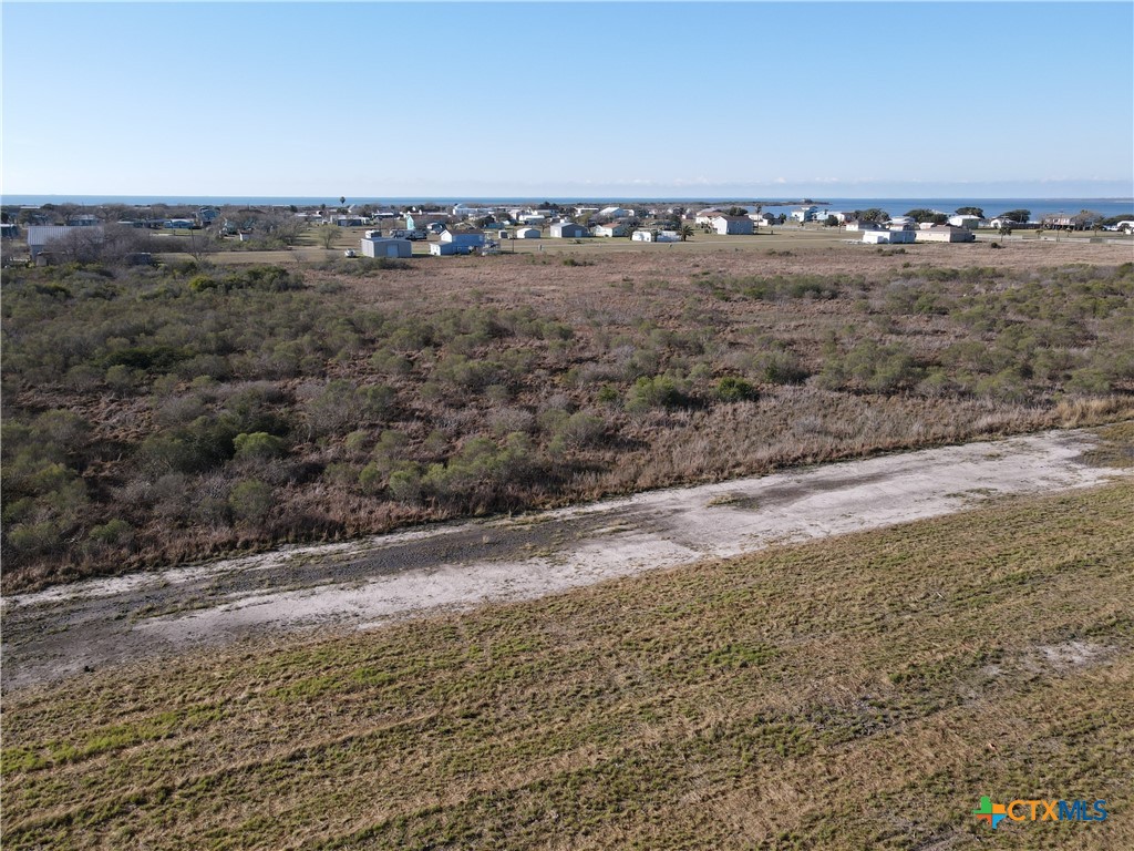 605215 Property Photo 3