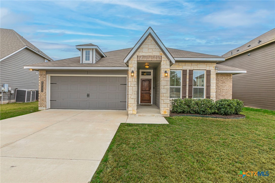 7711 Merry Oaks Cove