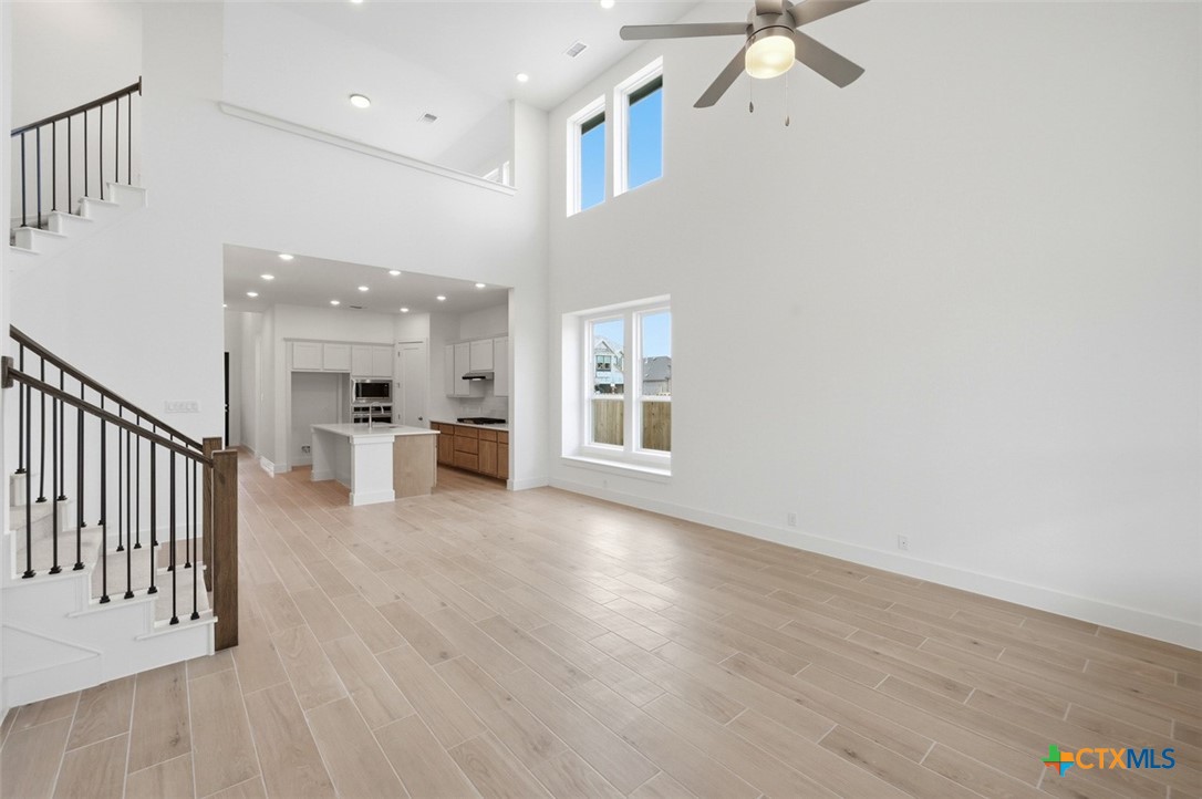 2558 High Ground Property Photo 15
