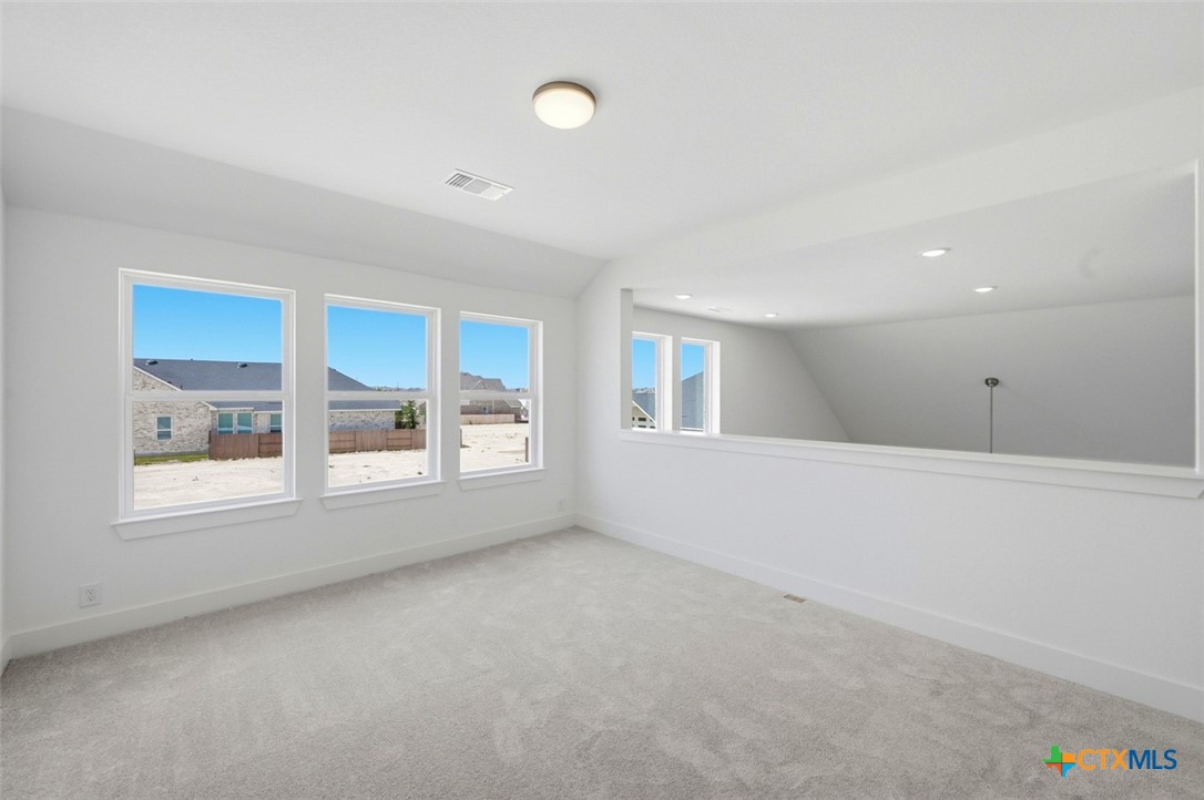 2558 High Ground Property Photo 18