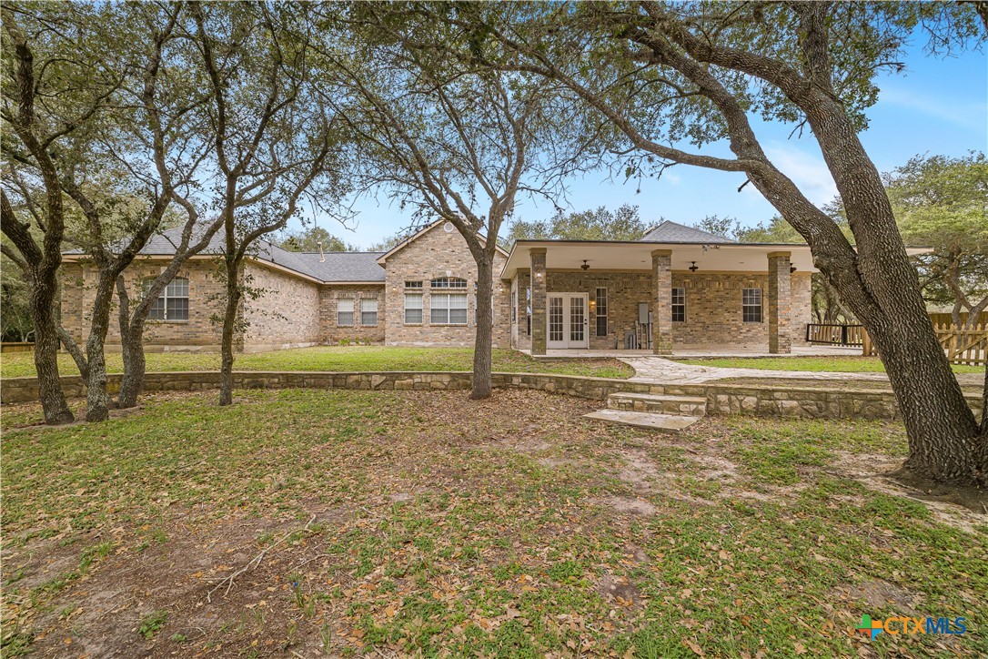 233 Post Oak Bend Property Photo 3