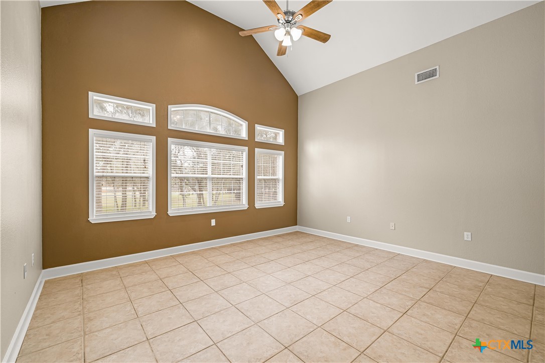 233 Post Oak Bend Property Photo 17
