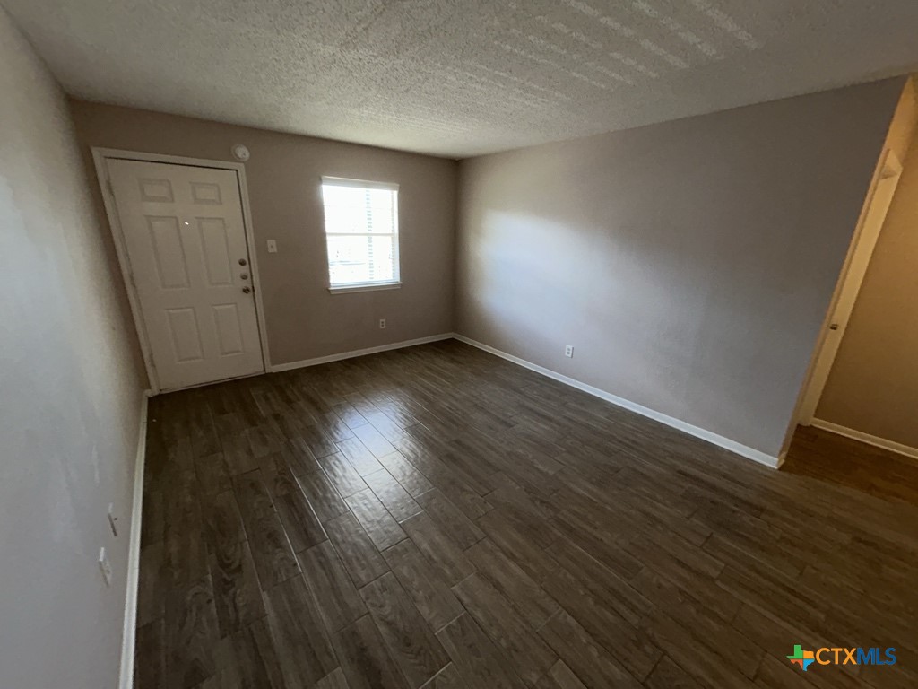 105 Reagan Ave Street Property Photo 2