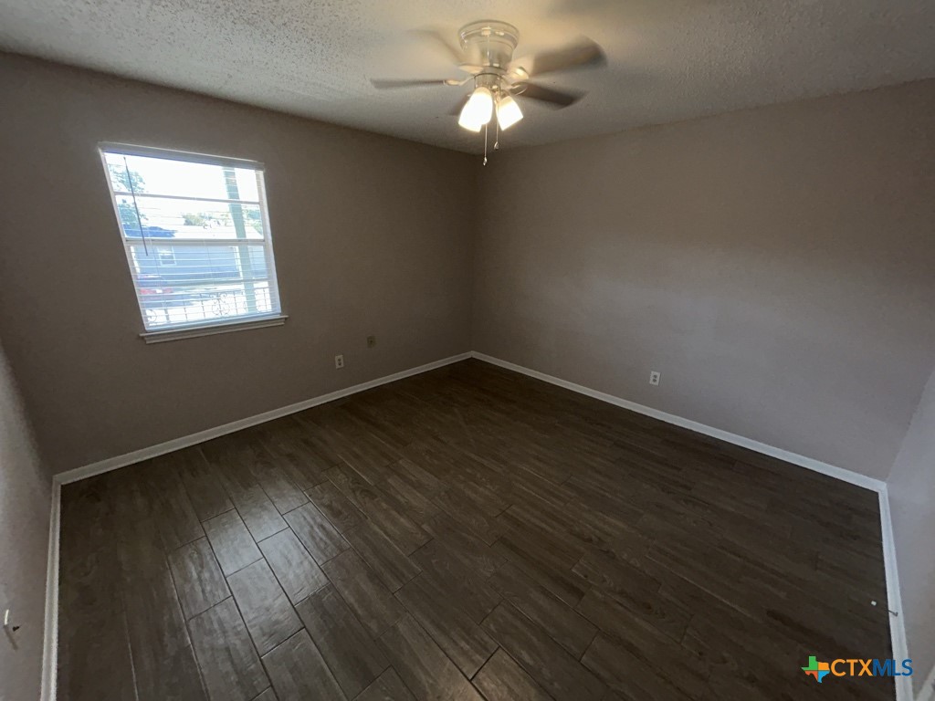 105 Reagan Ave Street Property Photo 5