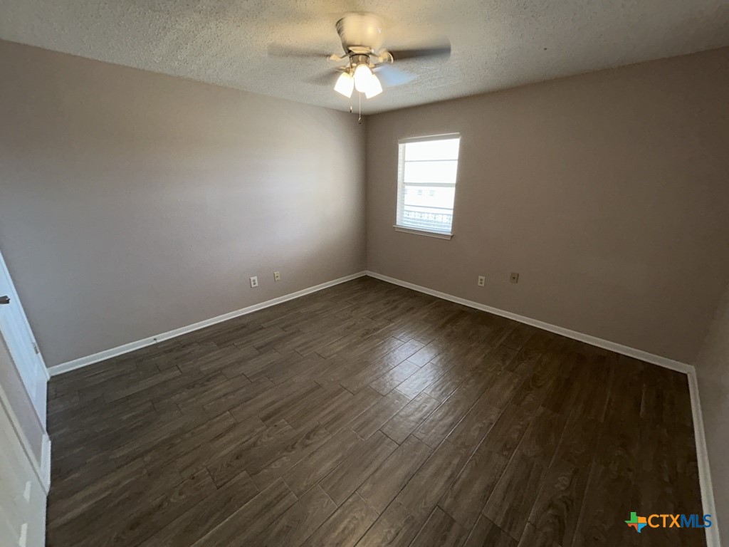 105 Reagan Ave Street Property Photo 6