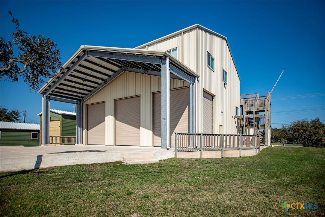 265 Coastal Oaks Loop Property Photo 7